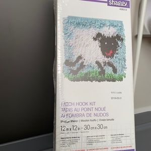 Latch Hook Kit - Shaggy Sheep